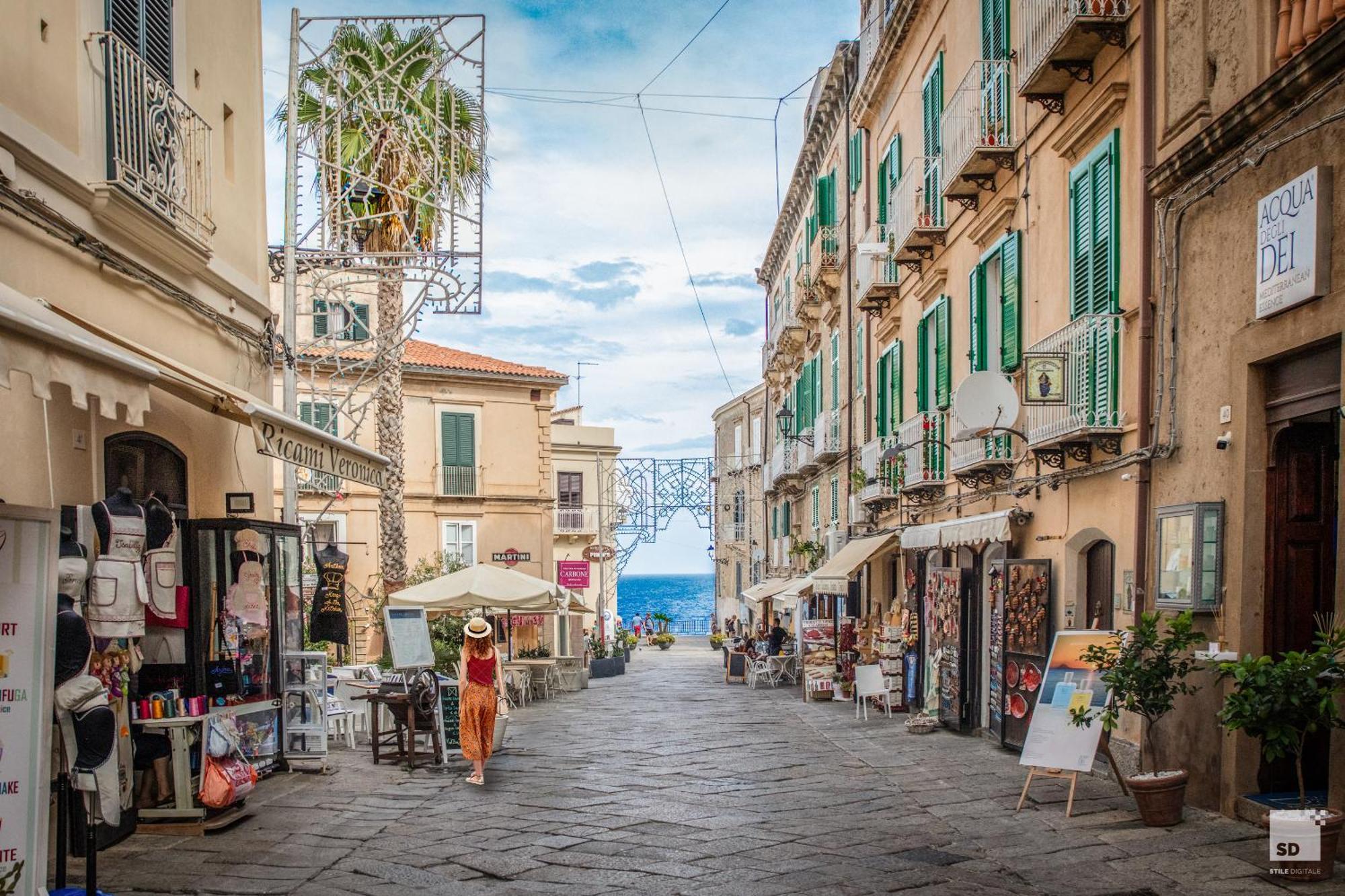 Palazzo Toraldo Di Francia Bed and Breakfast Tropea Exteriör bild